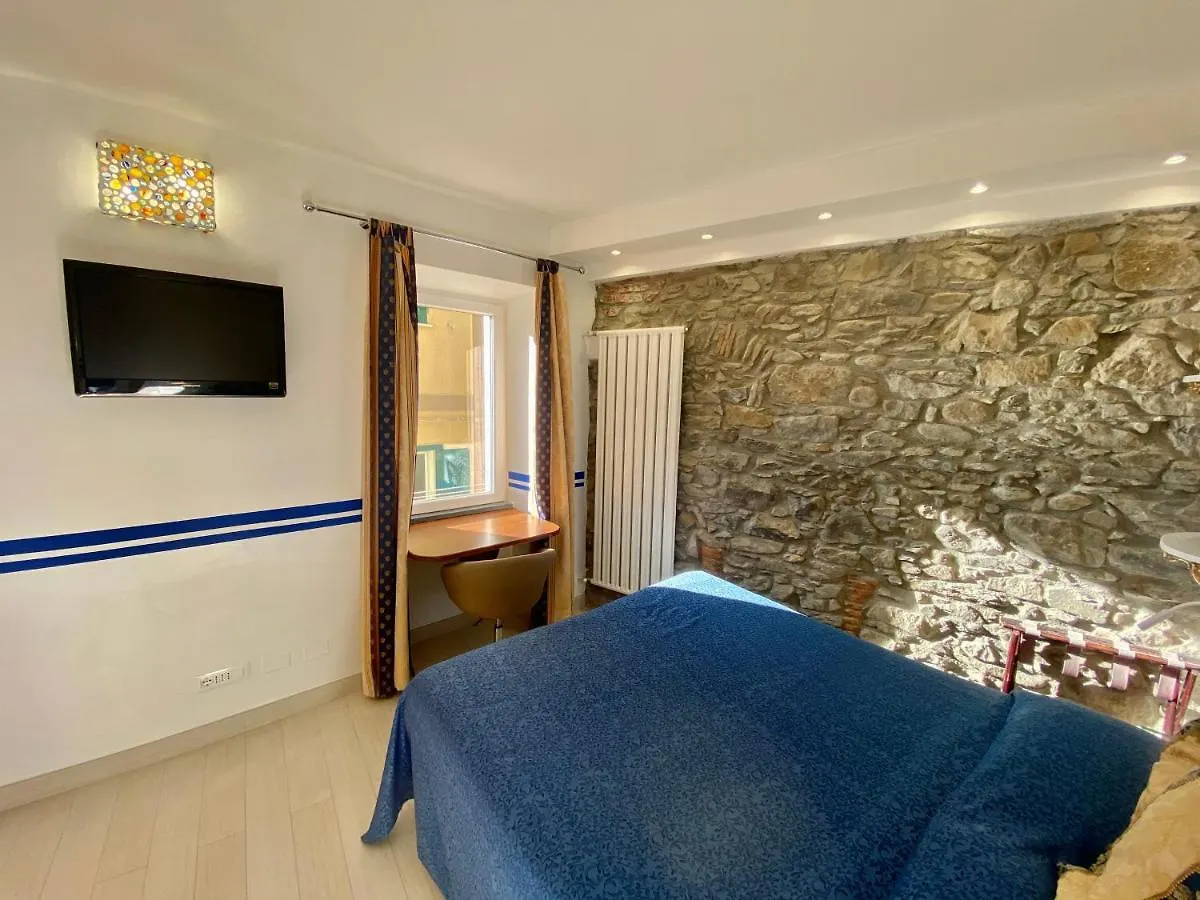 *** Konukevi Giovanni Rooms Manarola İtalya