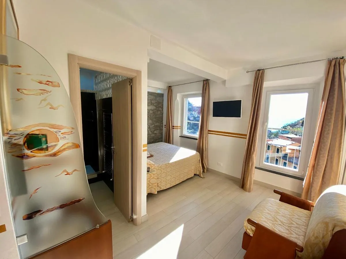 Giovanni Rooms Manarola 3*,  Italien